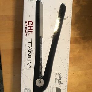 Chi Titanium 1” flat iron